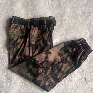 Zara Multicolor Camouflage Pants Size Small